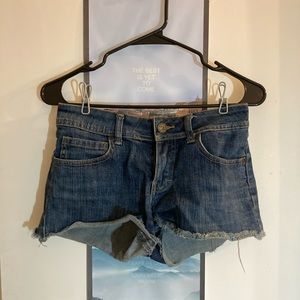 Elements Short shorts